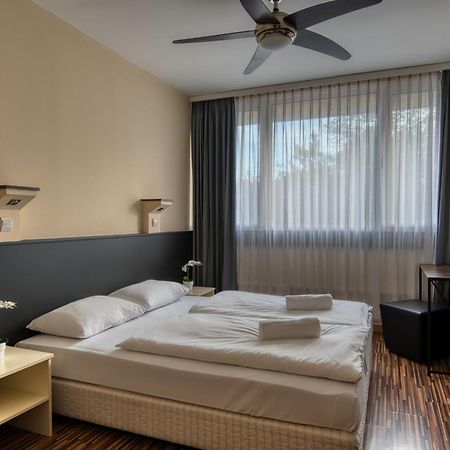 City Budget Hotel Budapest Eksteriør bilde