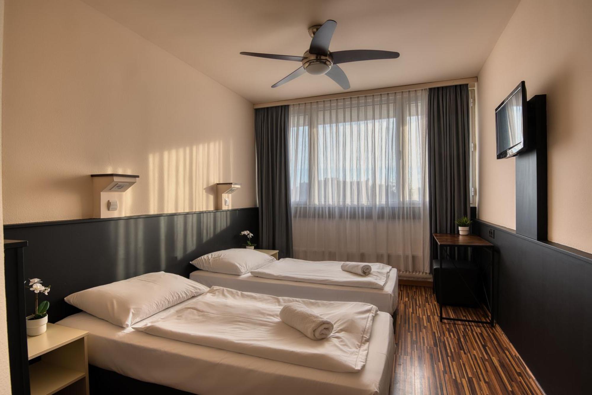 City Budget Hotel Budapest Eksteriør bilde